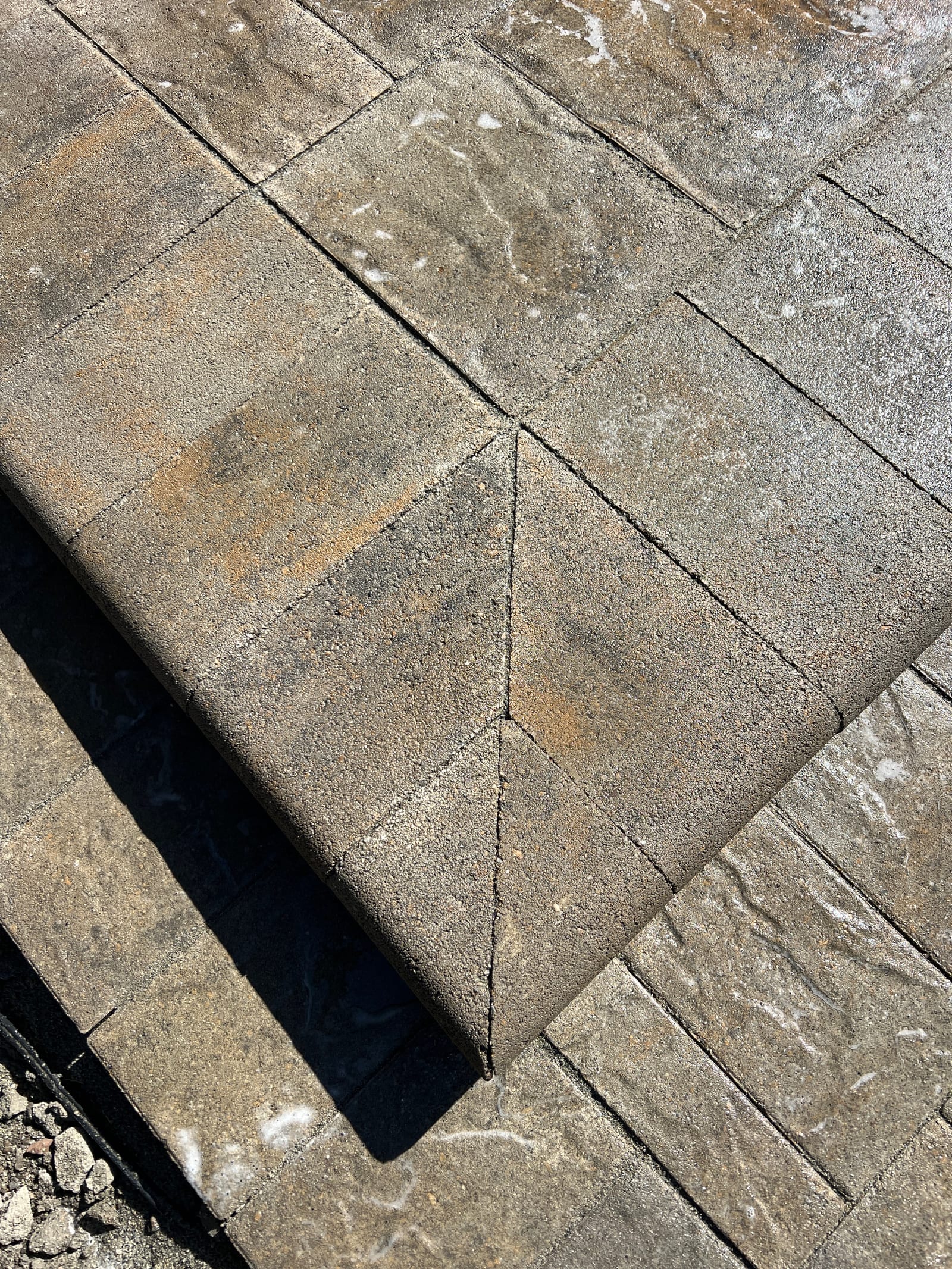 Close-up of paver craftsmanship by Royal Outdoor Solutions